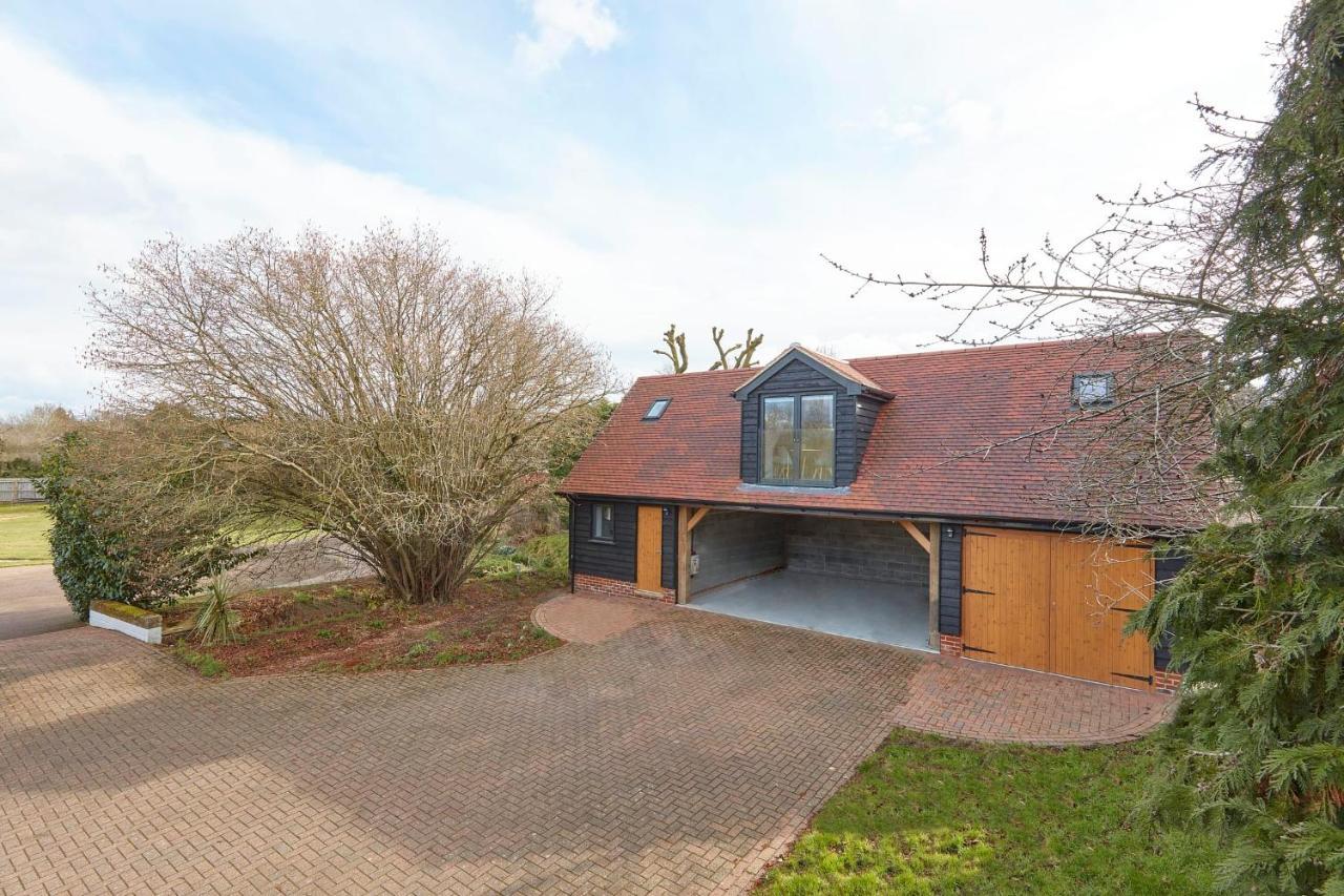 The Lodge Bury St Edmunds Bury St. Edmunds Bagian luar foto